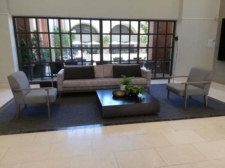 style and design armchairs occasional chairs 39 768x576 1