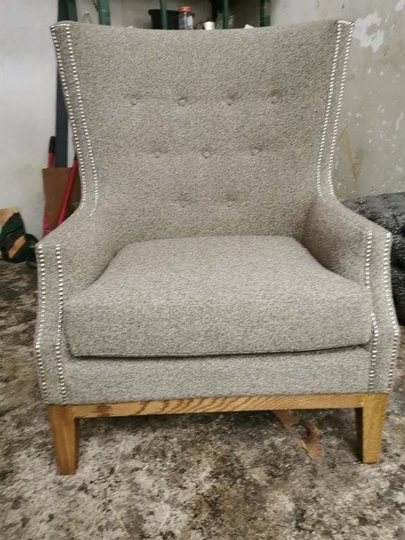 style and design armchairs occasional chairs 44 576x768 1