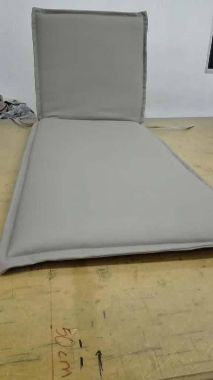 style and design loose seating scatter cushions 17 431x768 1