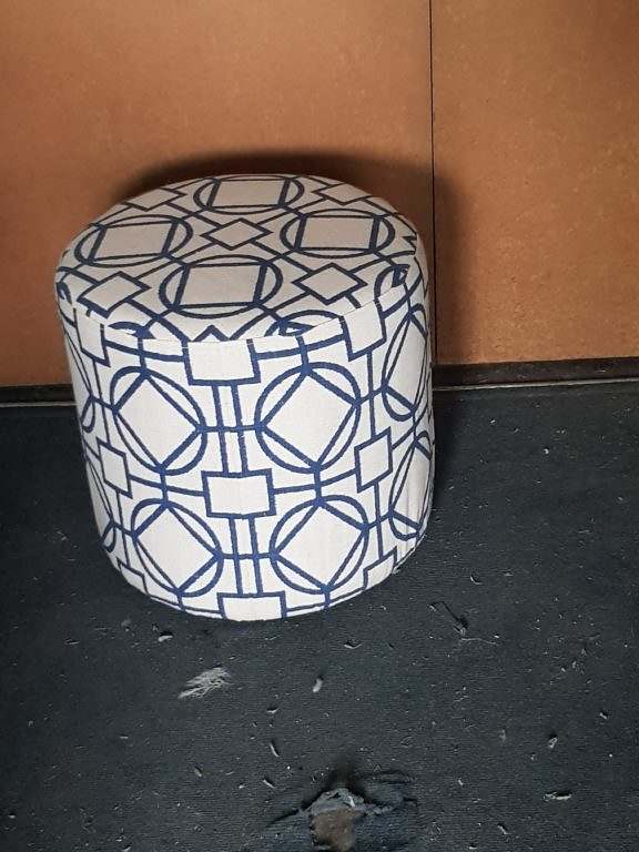 style and design ottomans 7 576x768 1